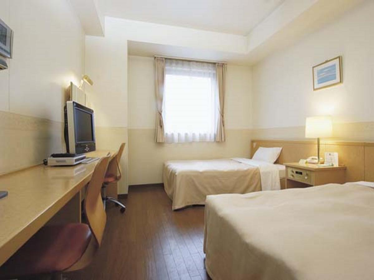 Oyo Teine Station Hotel Сапоро Екстериор снимка