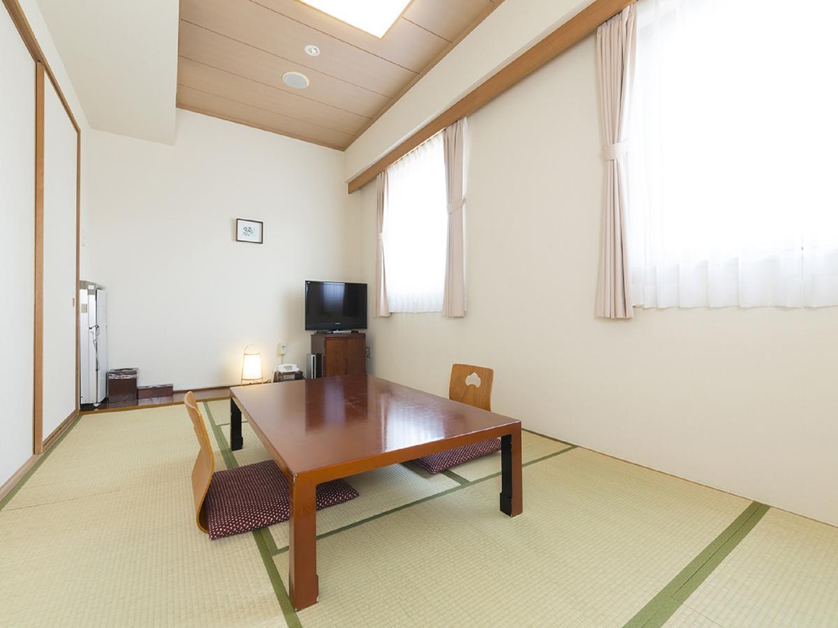 Oyo Teine Station Hotel Сапоро Екстериор снимка